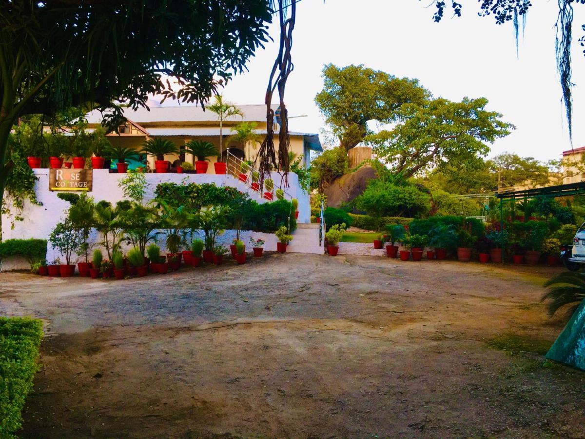 Rose Cottage - A Heritage Retreat Mount Abu Exterior foto